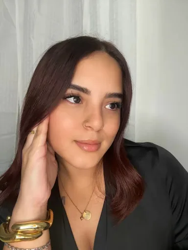 Alba De Jesus