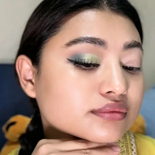 shristi  shrestha
